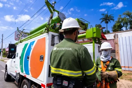 Cinco bairros de Salvador terão desligamentos programados de energia neste fim de semana; veja quais