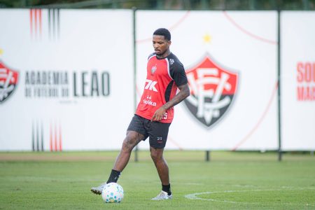 Com Cacá de volta, Vitória busca primeira vitória fora de casa contra o Mirassol