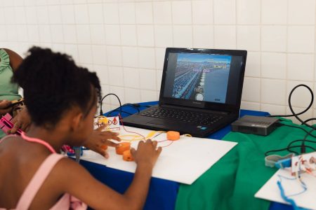 Games viram ferramenta de aprendizagem em workshop para professores de Salvador