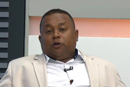 Ariel Capistrano propõe ampliar ensino profissionalizante para jovens na Bahia