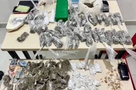 Fuga para matagal termina em apreensão de drogas e munições no sudoeste da Bahia