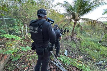 Faccionado que distribuía fuzis para estados do Nordeste é preso na divisa da Bahia com Sergipe