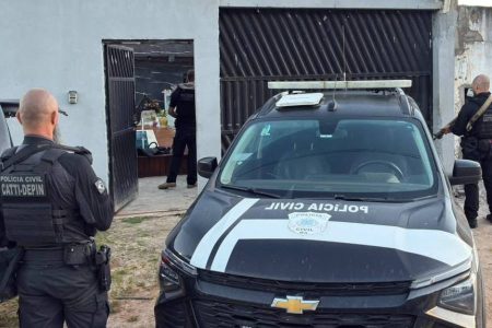 Polícia cumpre 18 mandados e prende quatro suspeitos durante operação em cinco estados