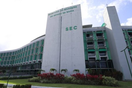 SEC inicia convocação de aprovados para preencher 2.500 vagas na Bahia