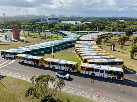 Salvador recebe nova frota de ônibus neste sábado (19)