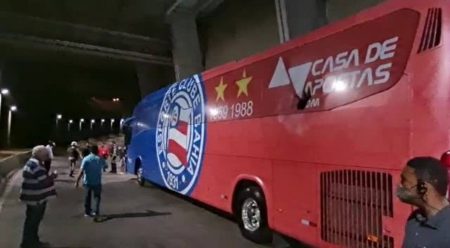 Justiça manda a júri quatro integrantes da Bamor acusados de atacar ônibus do Bahia