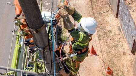 Energia será interrompida em oito bairros de Salvador nesta quinta; veja os endereços