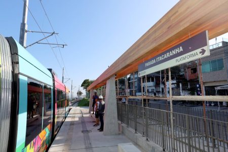 VLT de Salvador amplia operação e passa a atender passageiros em Itacaranha