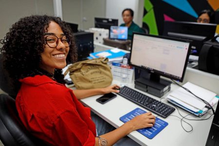 Partiu Estágio abre inscrições nesta quarta-feira (2); bolsa chega a R$ 1,7 mil